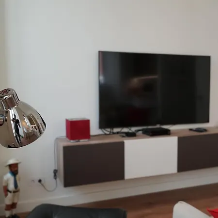 Marques Modern Art דירה